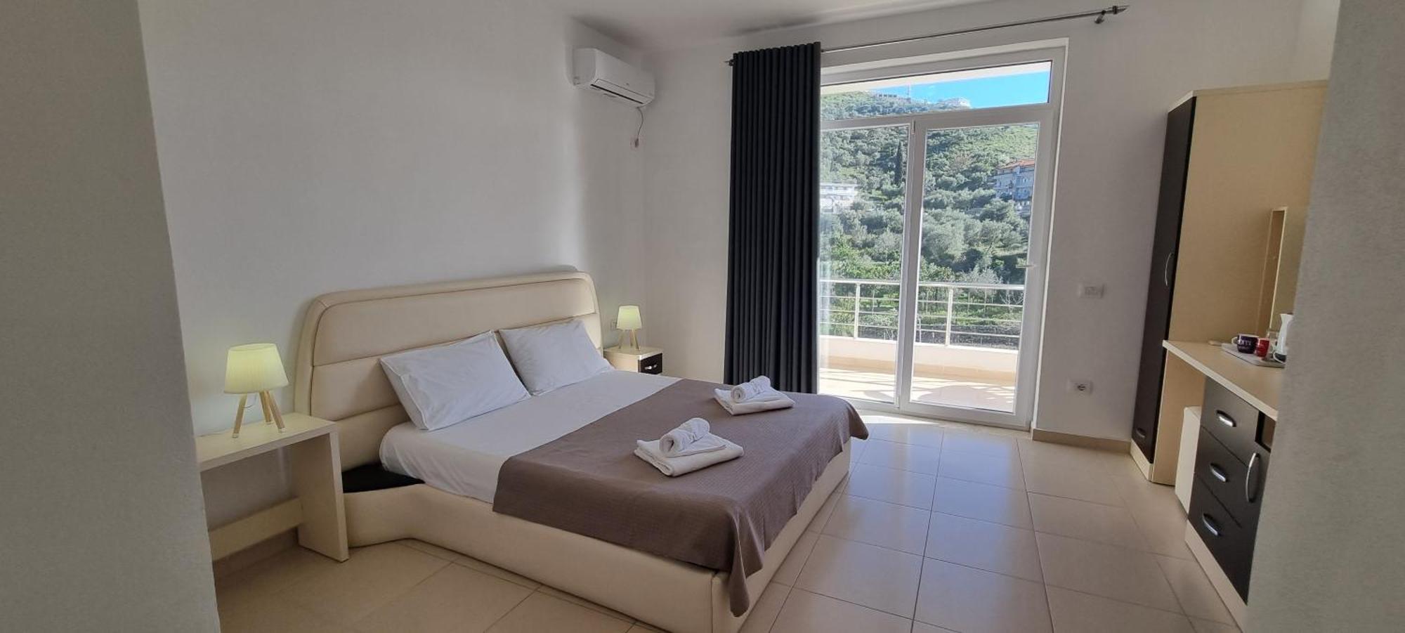 The Sunny Side Himare Exterior foto