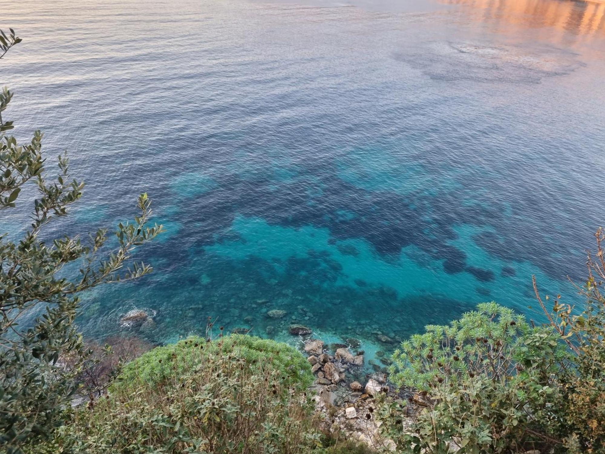 The Sunny Side Himare Exterior foto