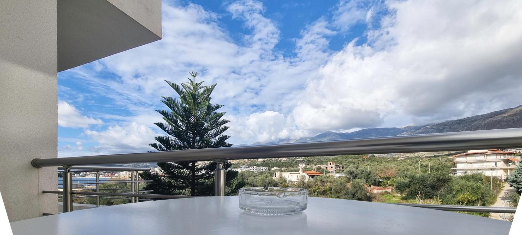 The Sunny Side Himare Exterior foto